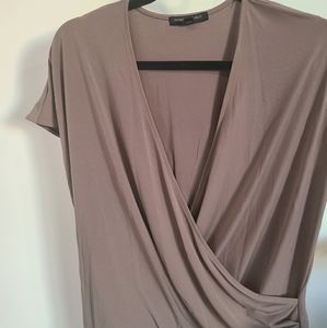 Banana Republic V-Neck Dress Shirt